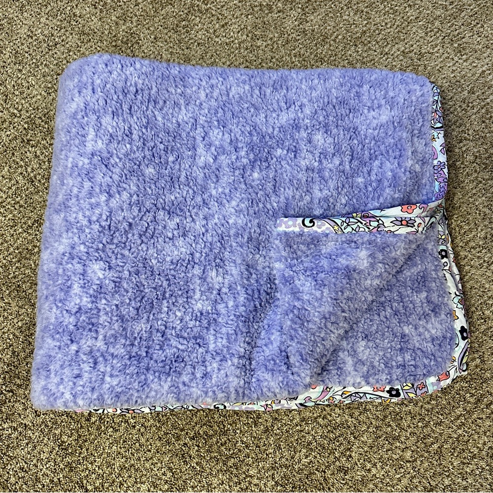 Vera Bradley Lavender Sherpa Blanket with Floral Trim